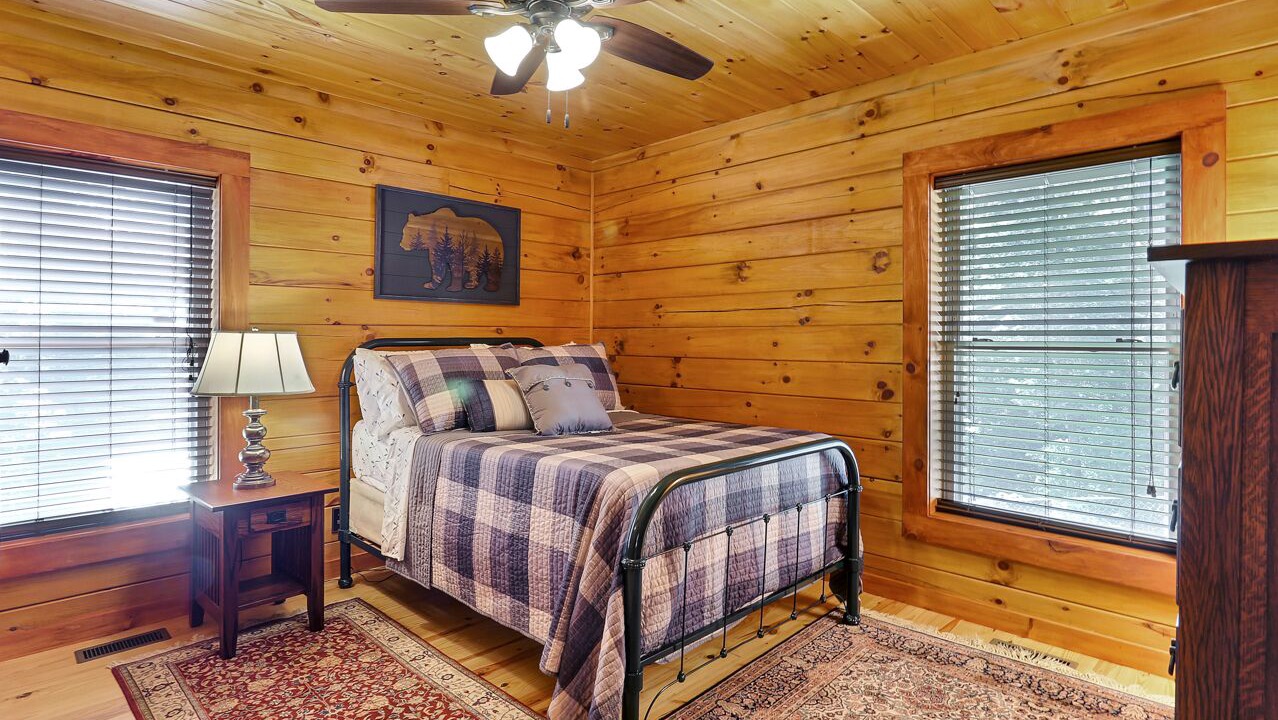 Photo of Bedroom in Salem