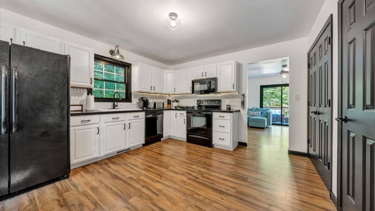 Photo of Kitchen in Westlake Corner