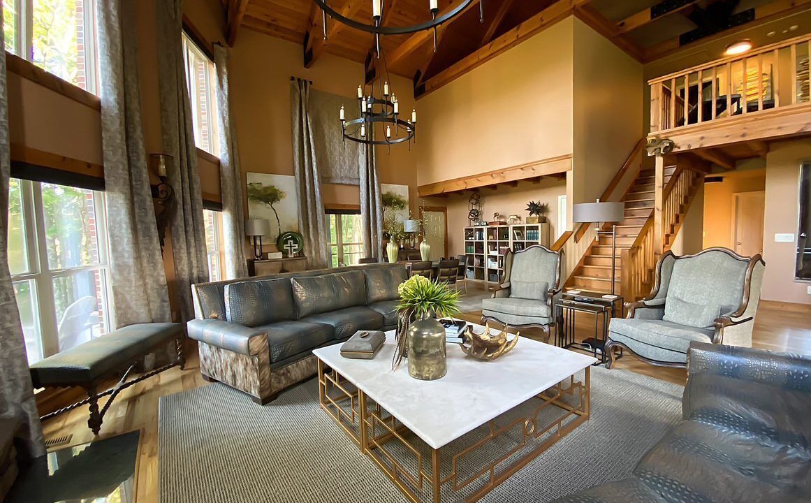 Photo of Livingroom in Jamestown