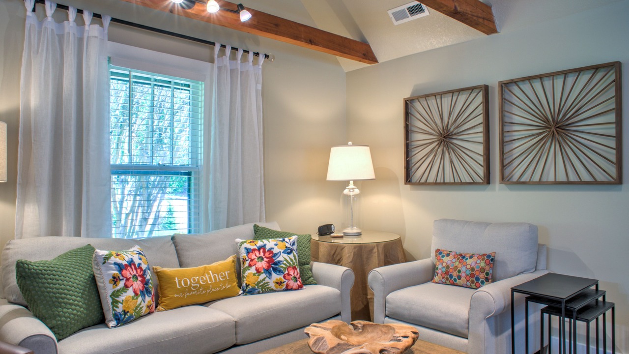 Photo of Livingroom in Asheville