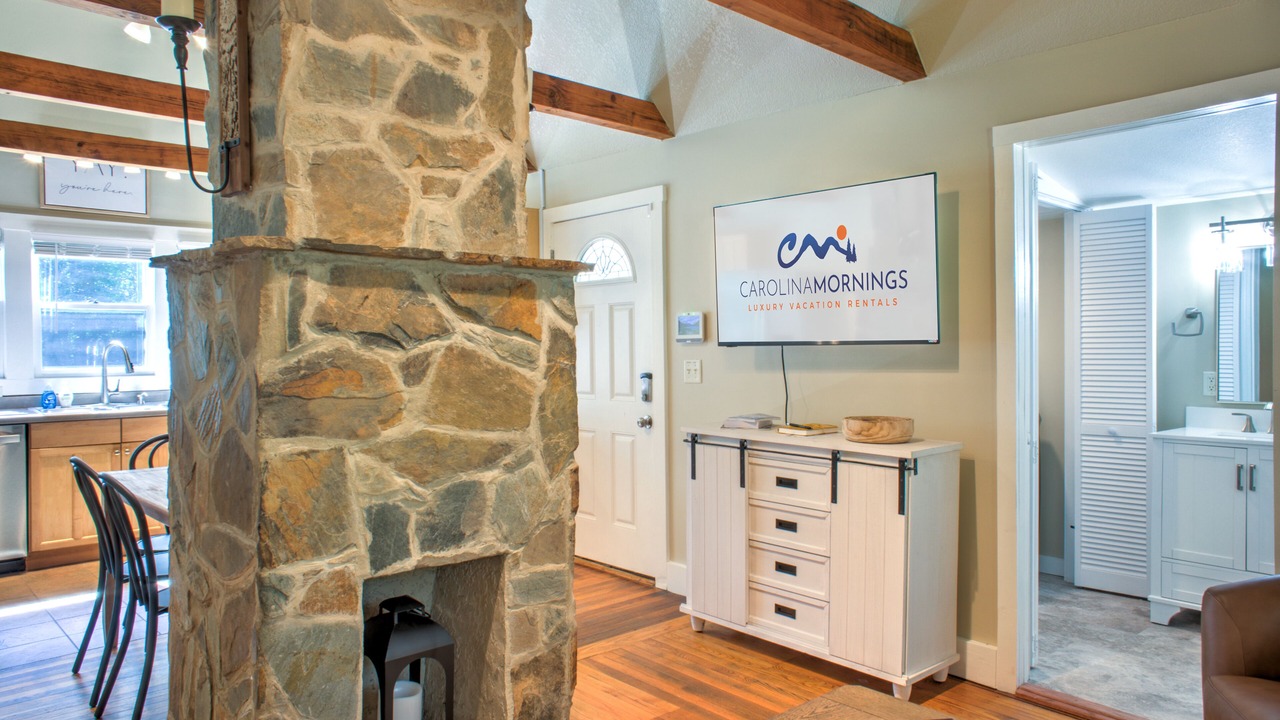 Photo of Livingroom in Asheville