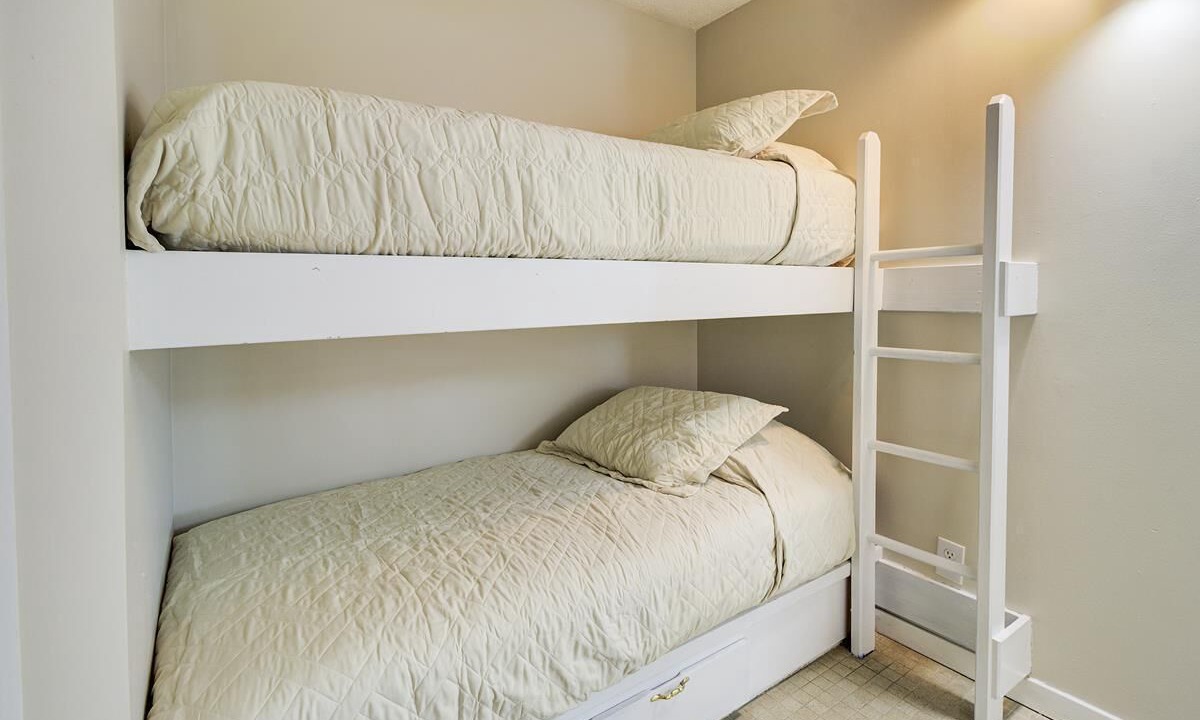 Photo of Bedroom in Wrightsville Beach