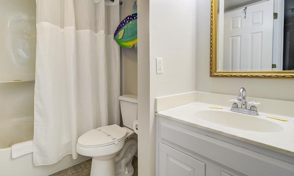 Photo of Bathroom in Wrightsville Beach