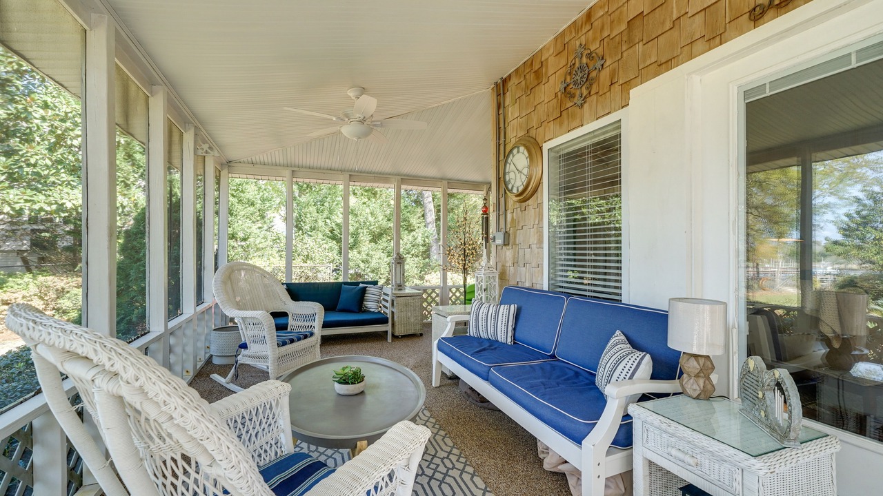 Photo of Patio Balcony in Long Beach