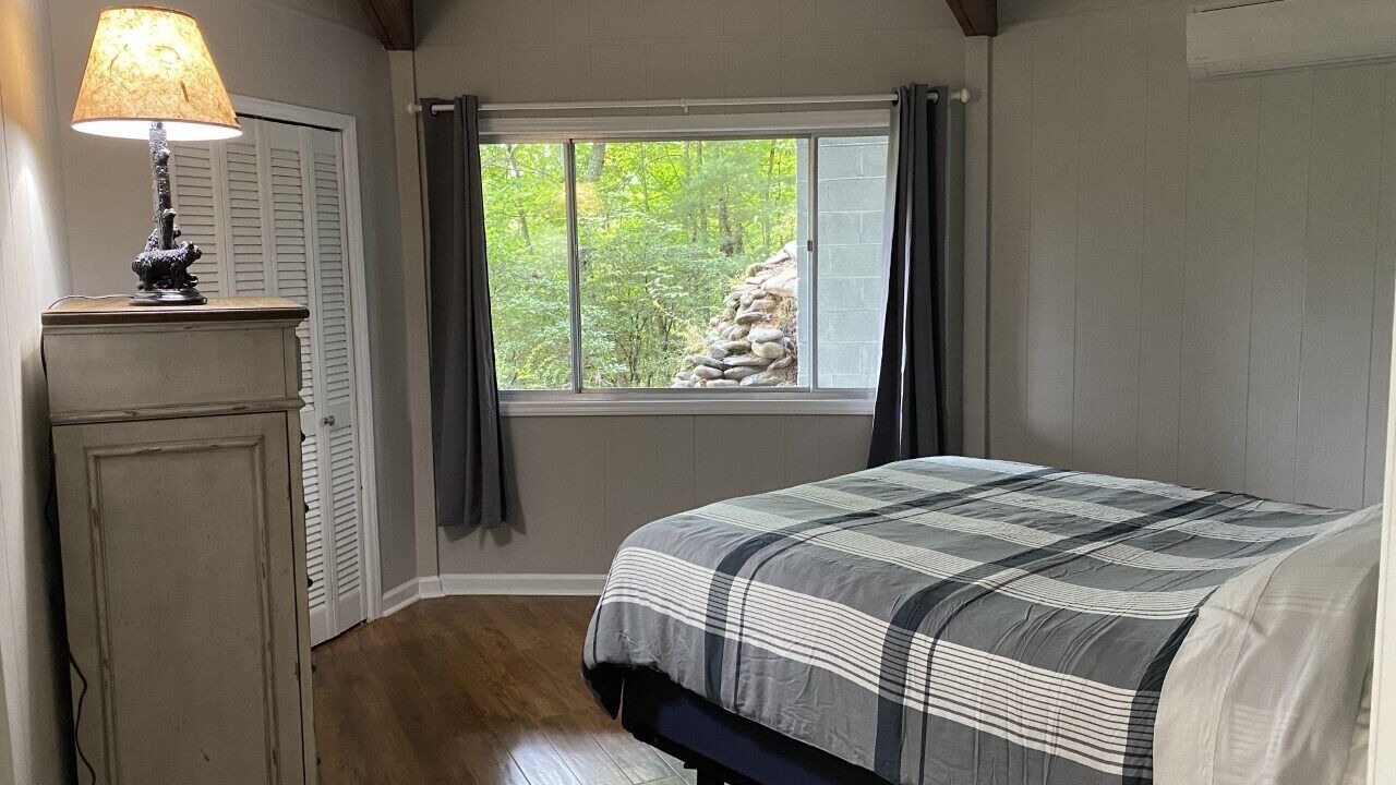 Photo of Bedroom in Montreat