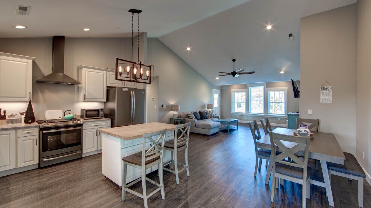 Photo of Others in Avon