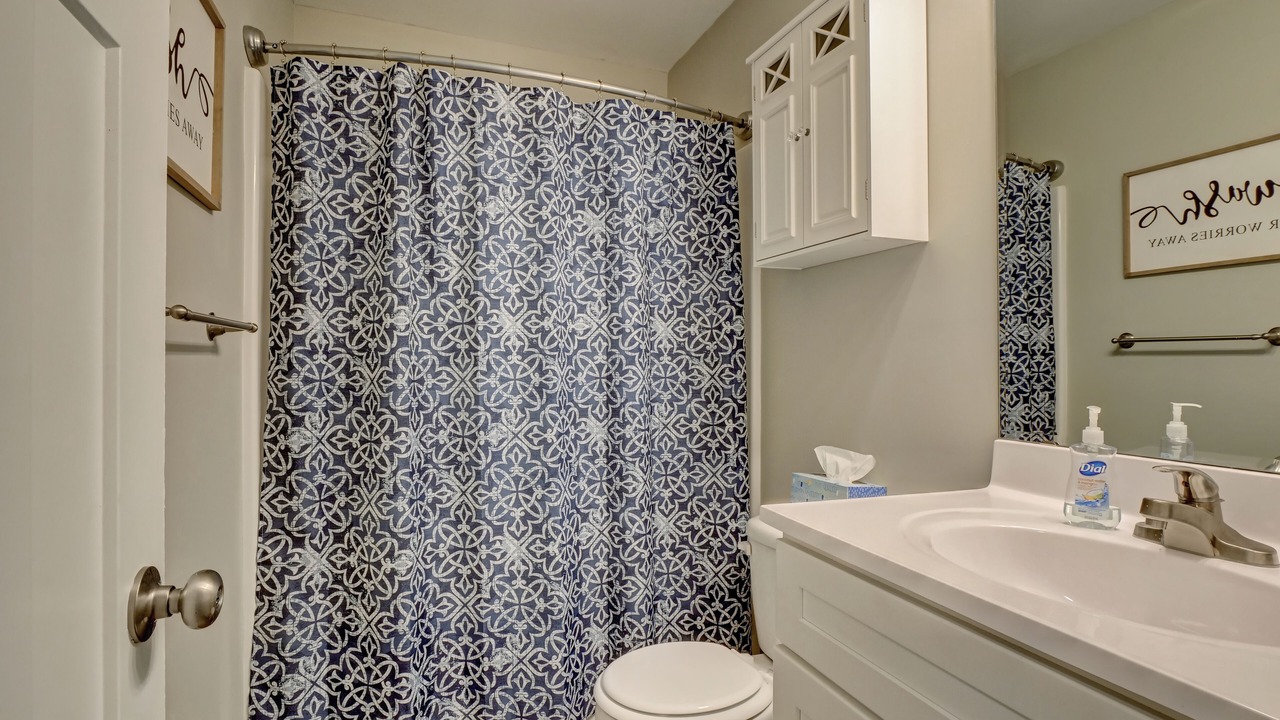 Photo of Bathroom in Kings Grant