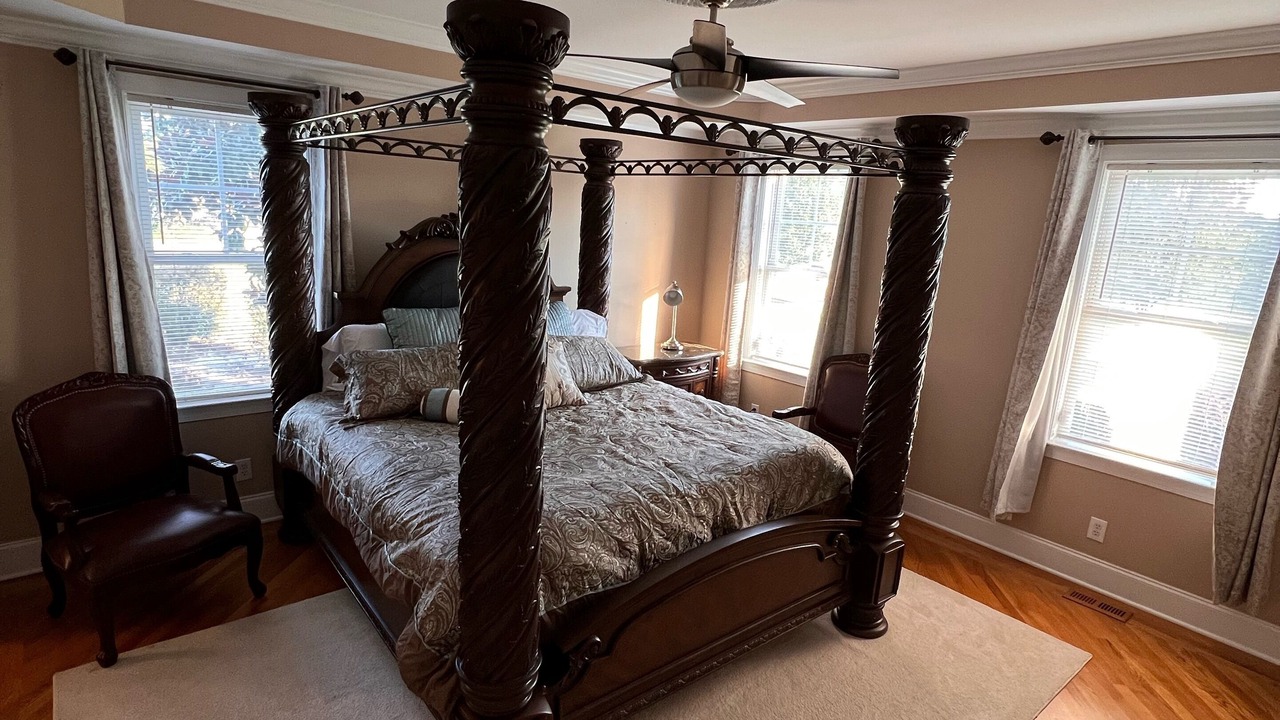 Photo of Bedroom in Youngsville
