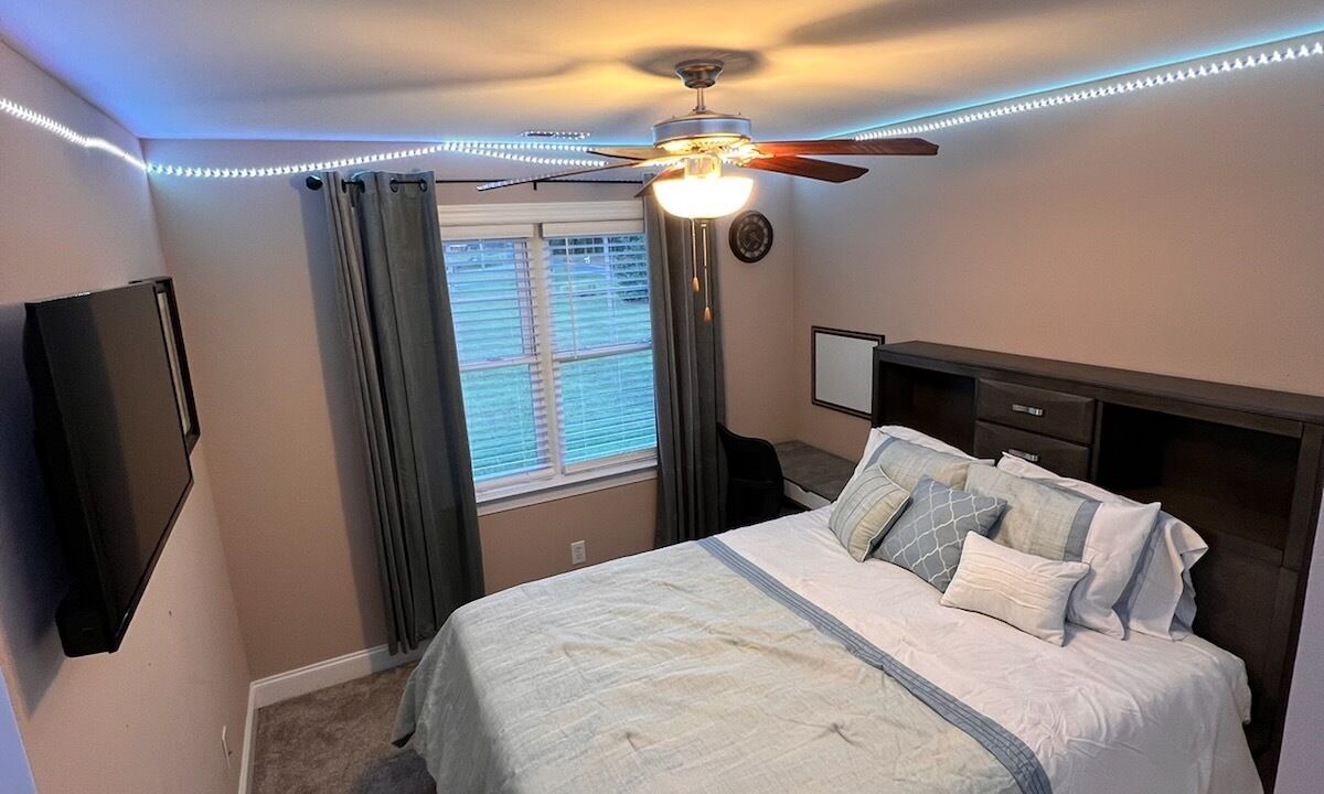 Photo of Bedroom in Youngsville