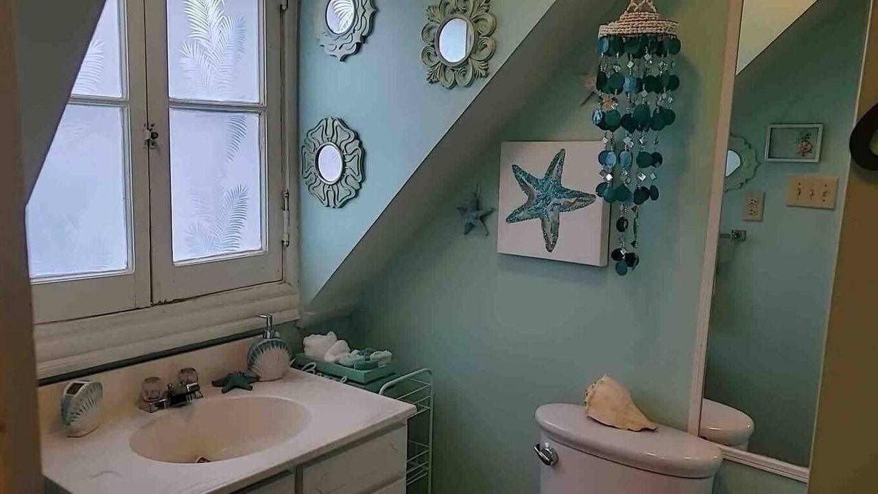 Photo of Bathroom in Old North Knoxville