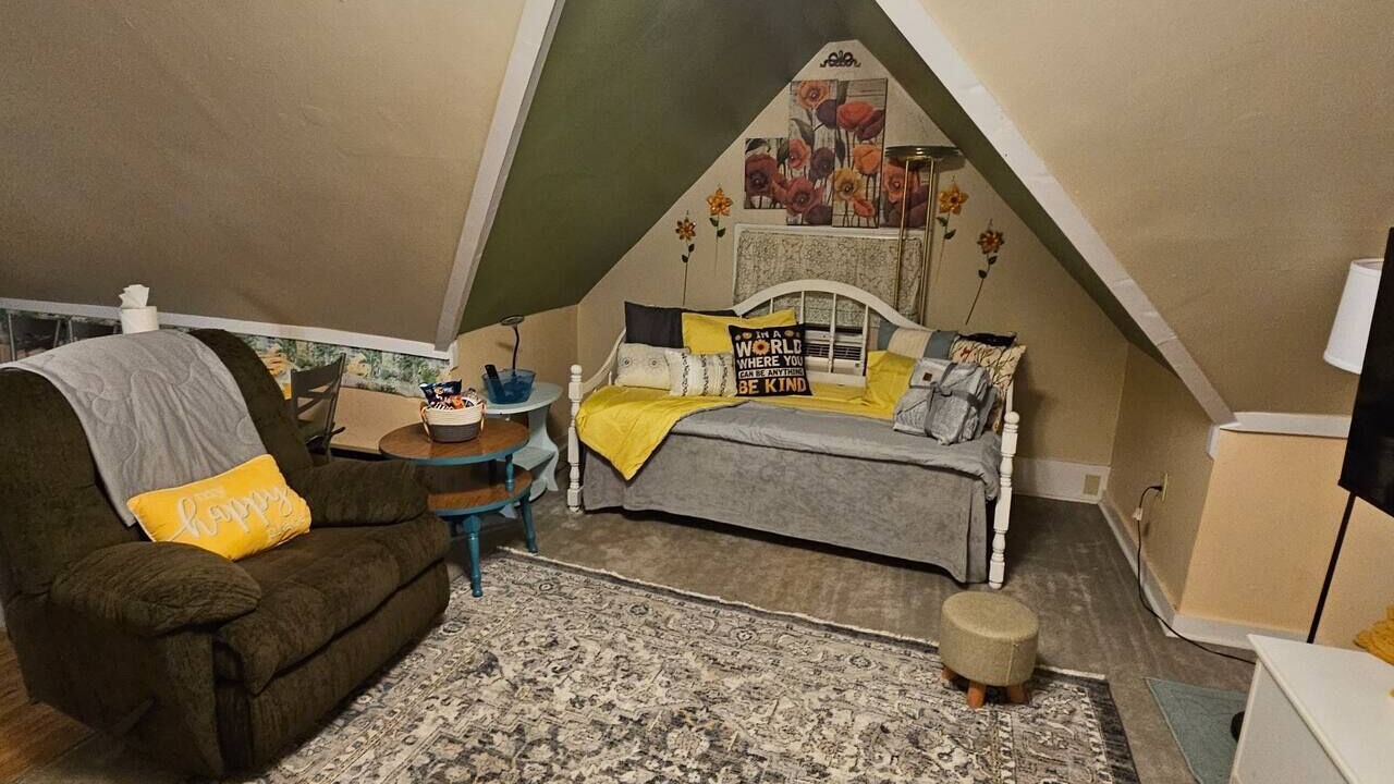 Photo of Bedroom in Old North Knoxville