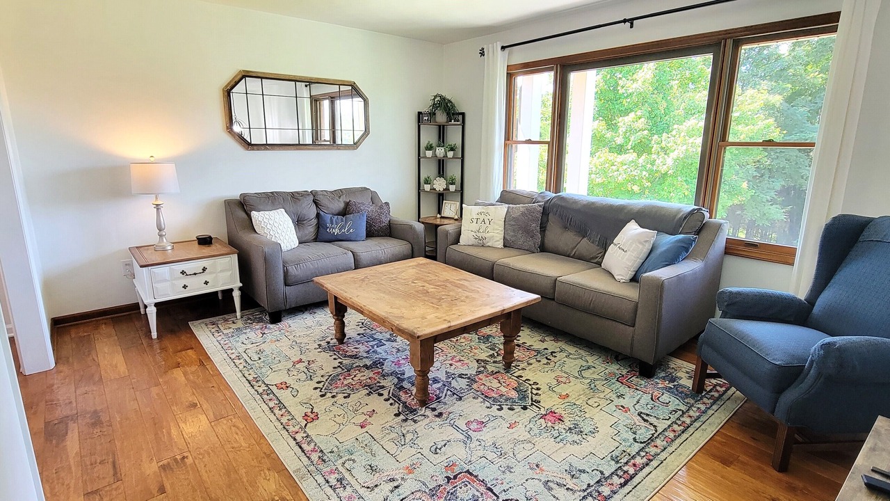 Photo of Livingroom in Troutville