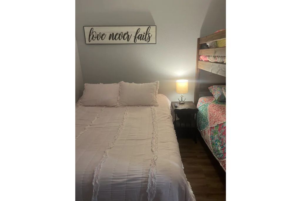 Photo of Bedroom in Jamestown