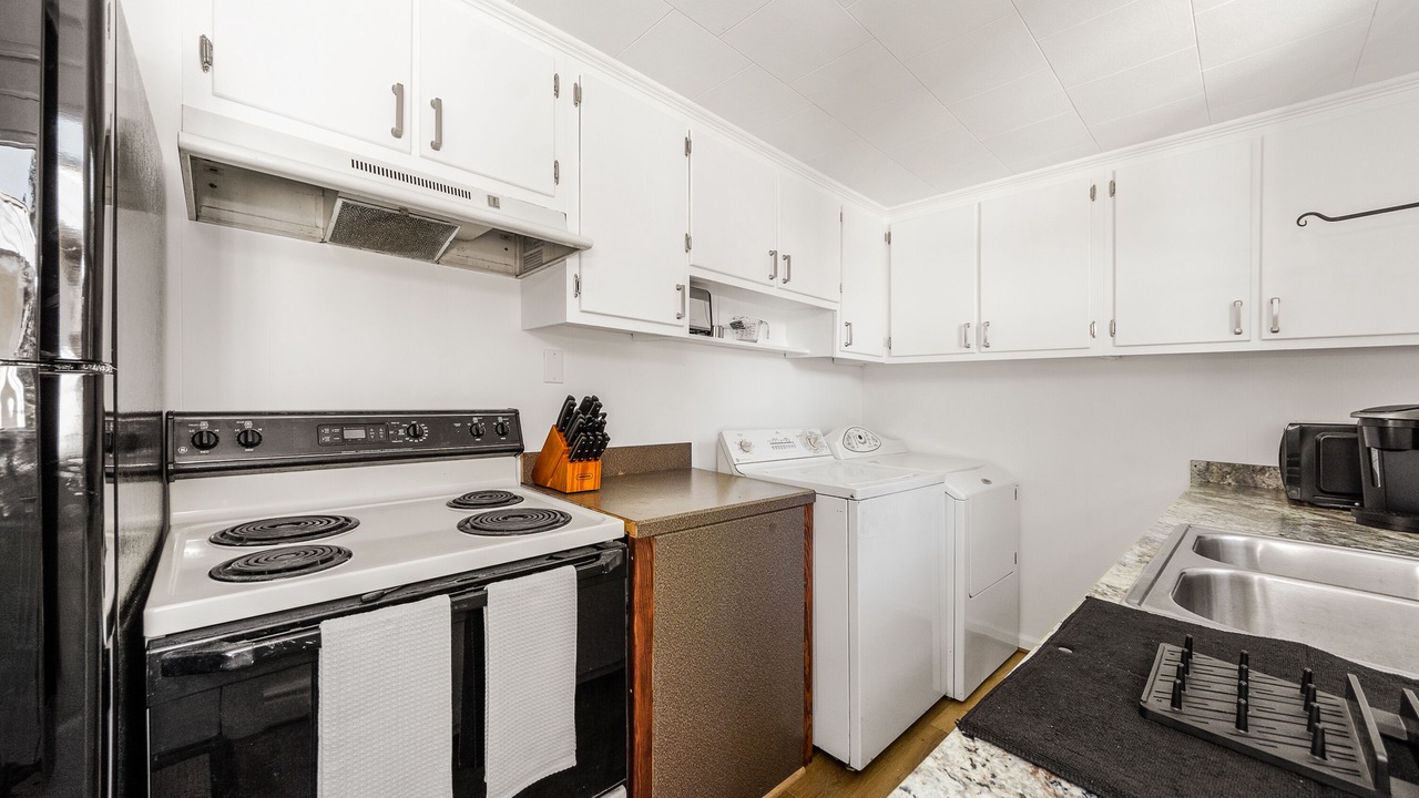 Photo of Kitchen in Manteo