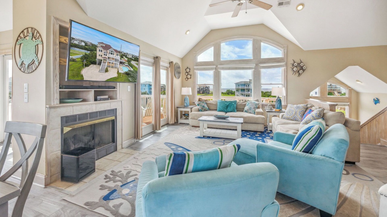 Photo of Bedroom in Wind Over Waves