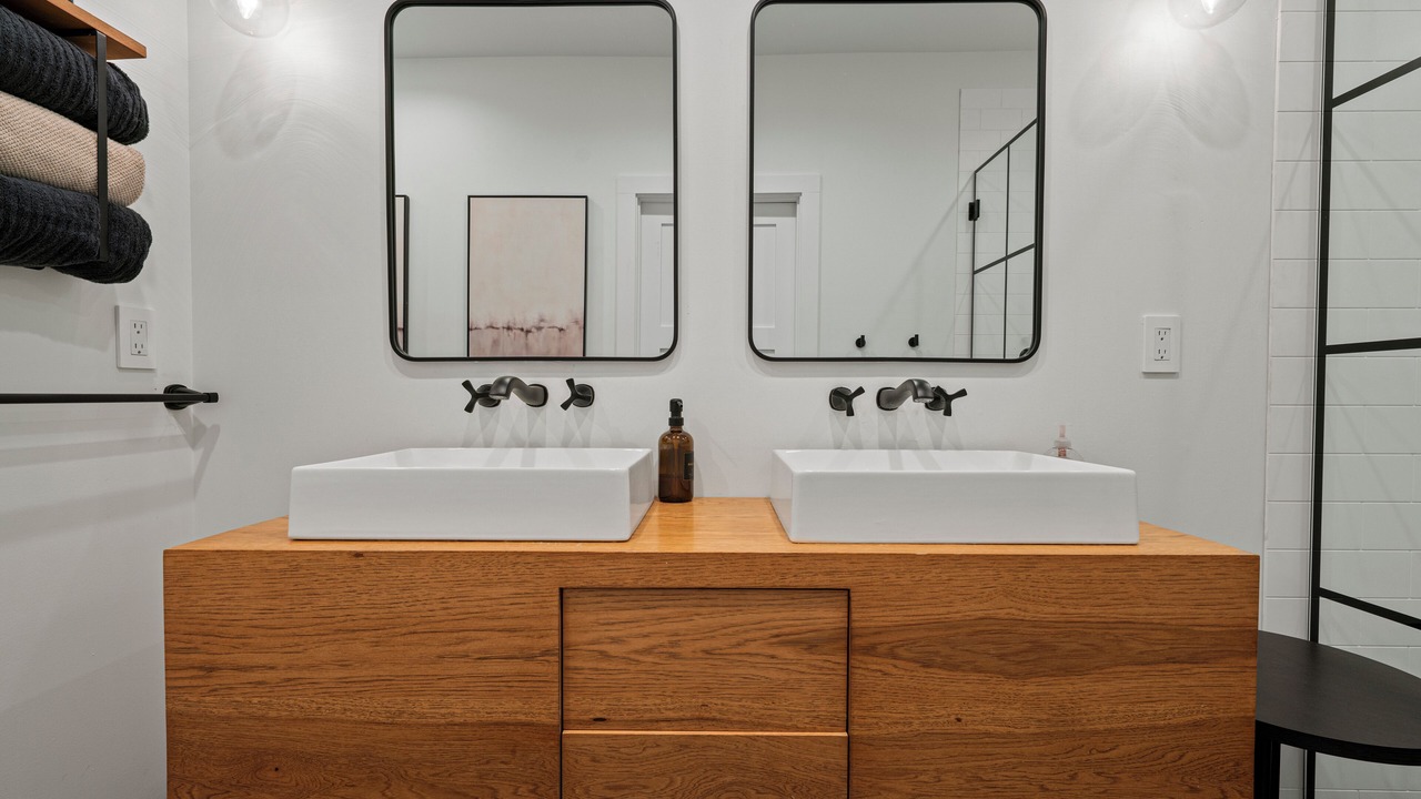 Photo of Bathroom in Cub Run