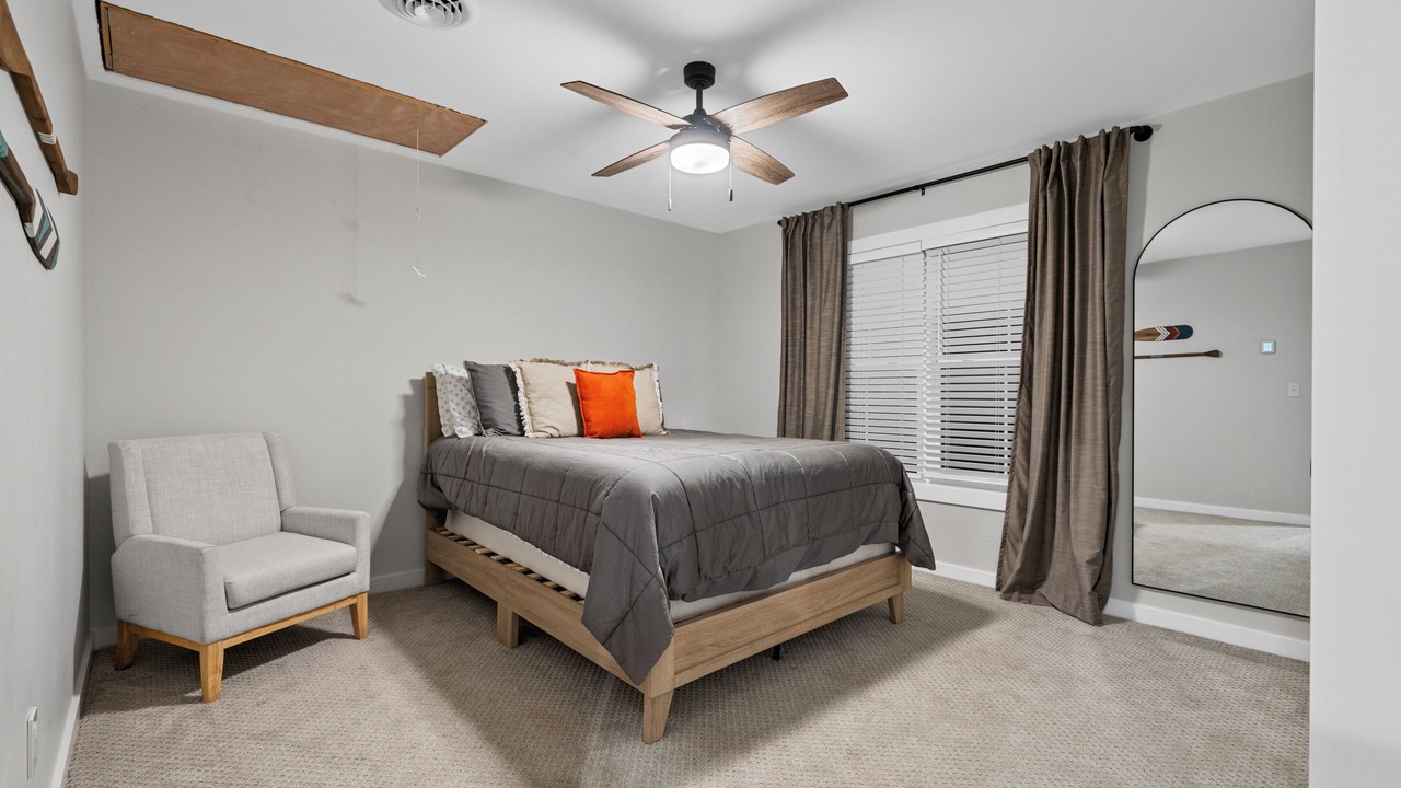 Photo of Bedroom in Cub Run