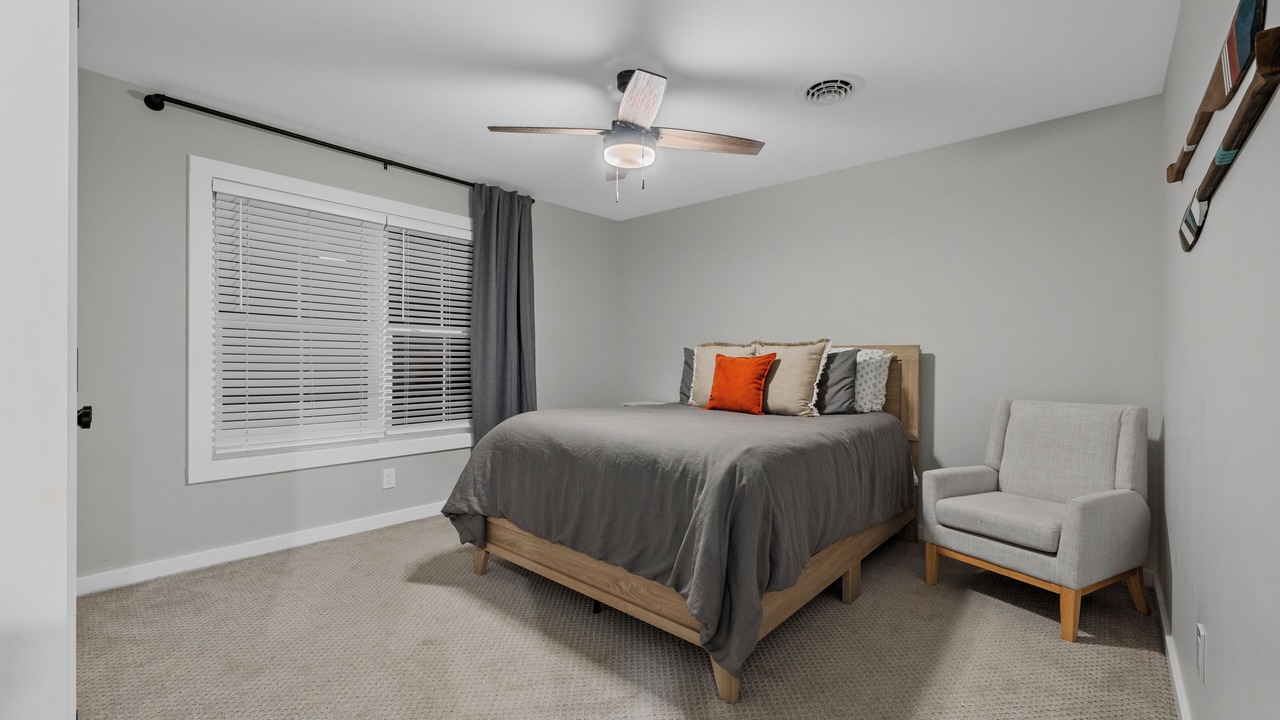Photo of Bedroom in Cub Run