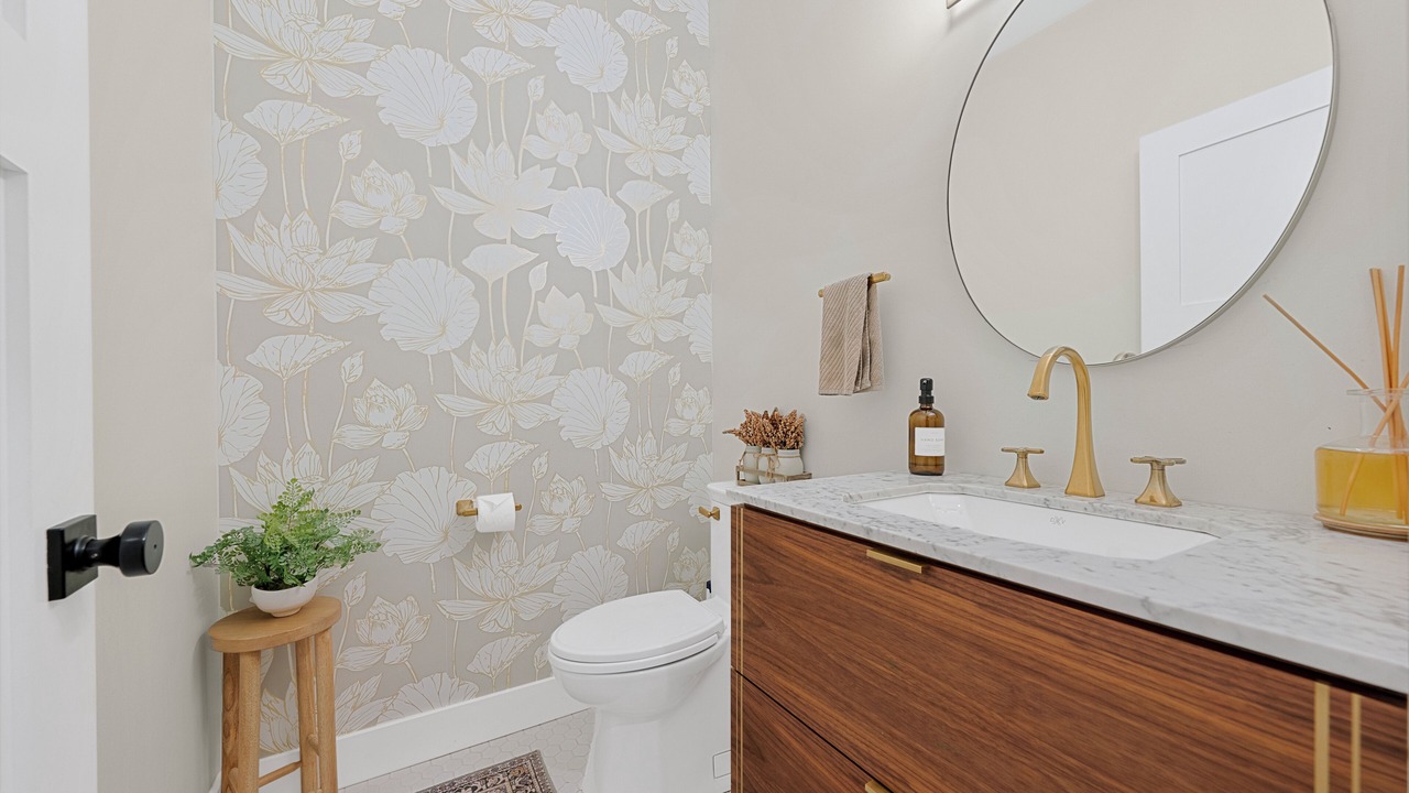 Photo of Bathroom in Cub Run