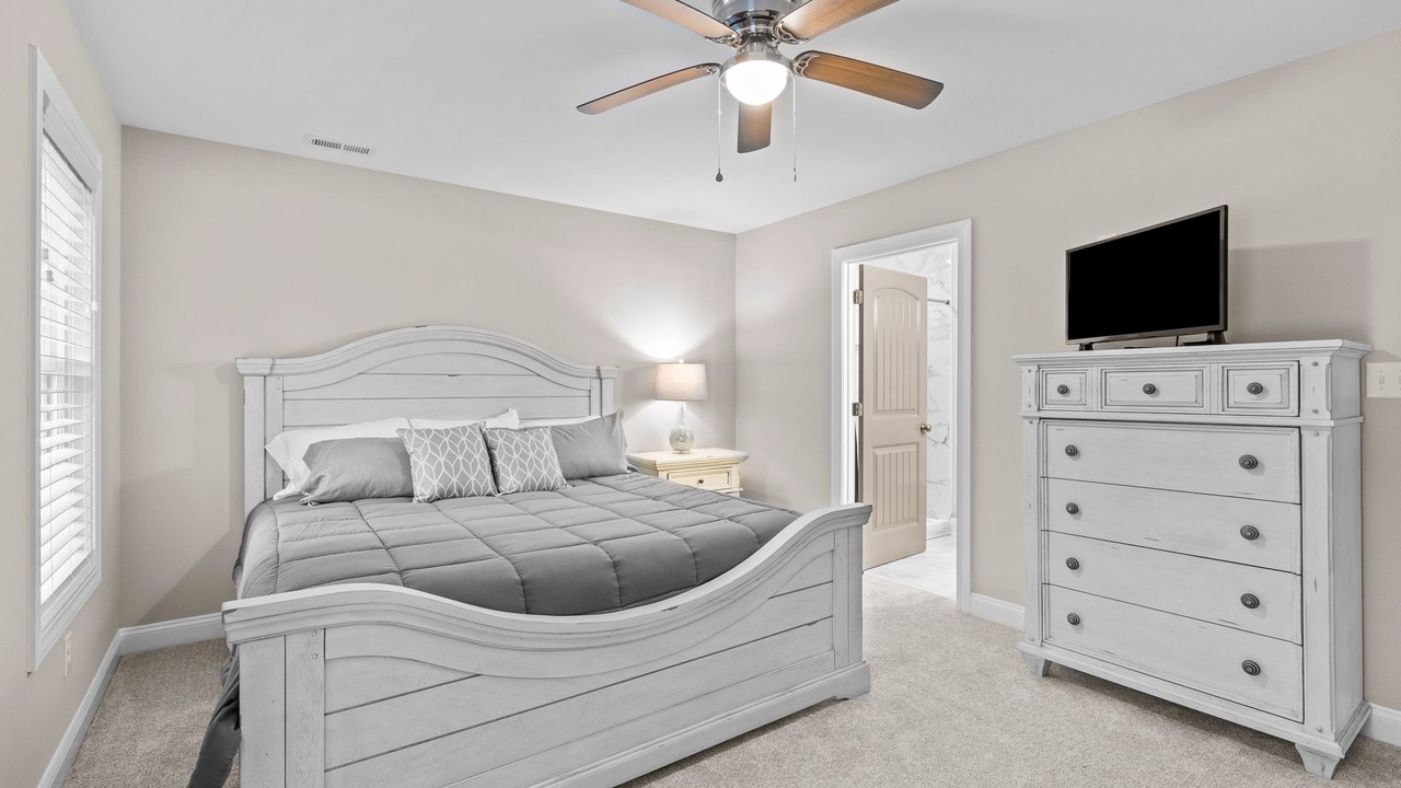 Photo of Bedroom in Morehead City