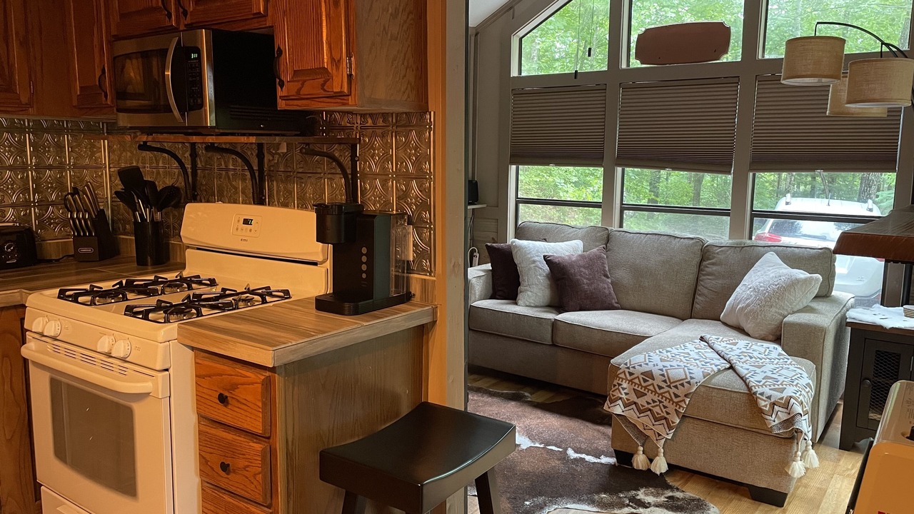 Photo of Kitchen in Saluda