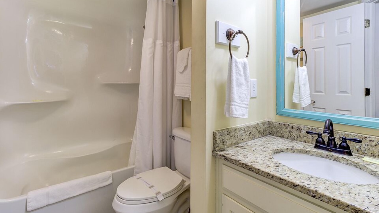 Photo of Bathroom in Wrightsville Beach