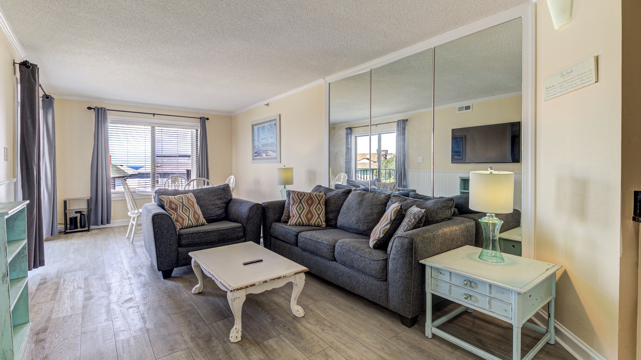 Photo of Livingroom in Wrightsville Beach