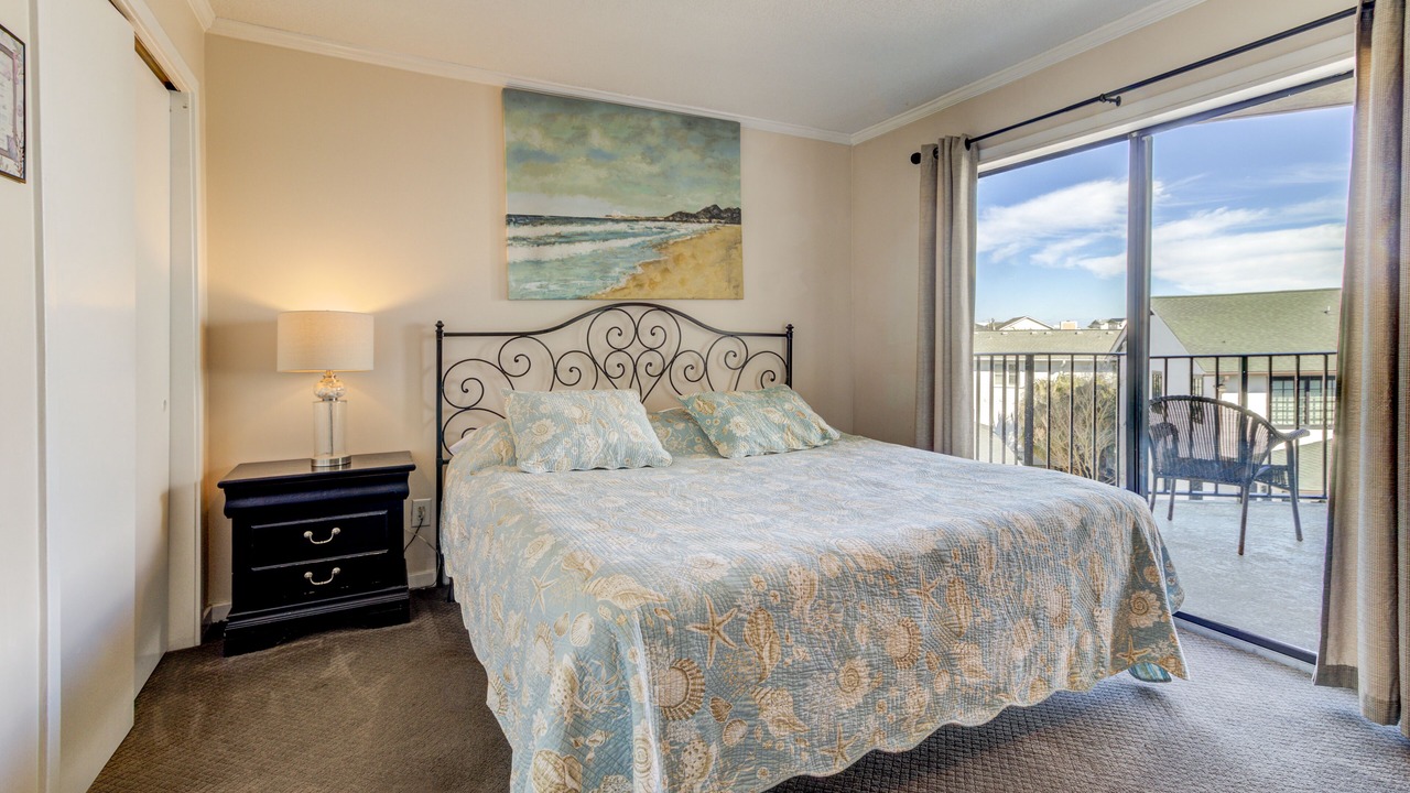 Photo of Bedroom in Wrightsville Beach