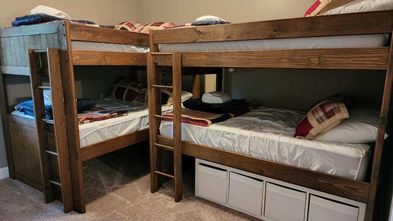 Photo of Bedroom in Big Creek
