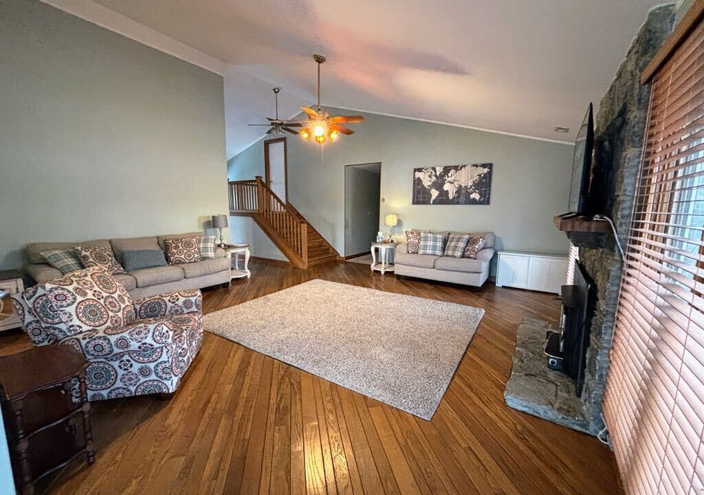 Photo of Livingroom in Lily