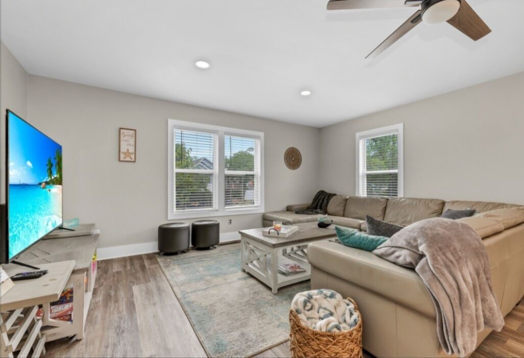 Photo of Livingroom in Tranquil Harbour