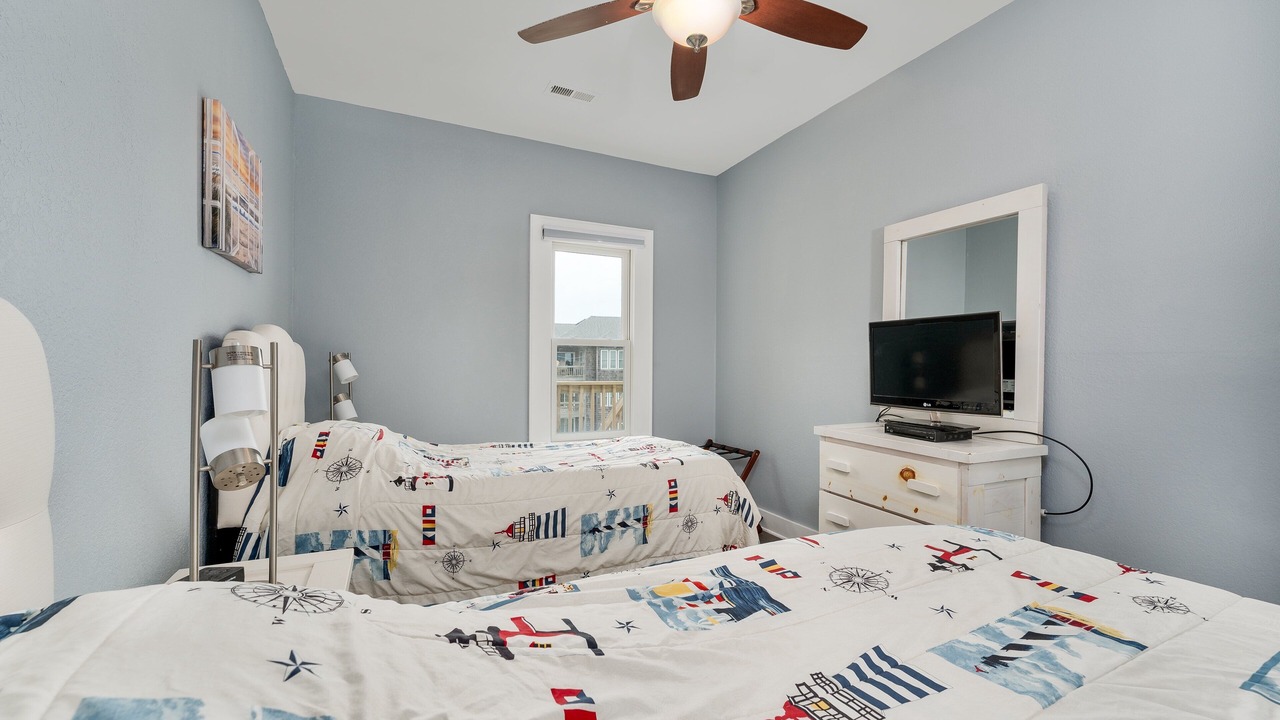 Photo of Bedroom in Avon