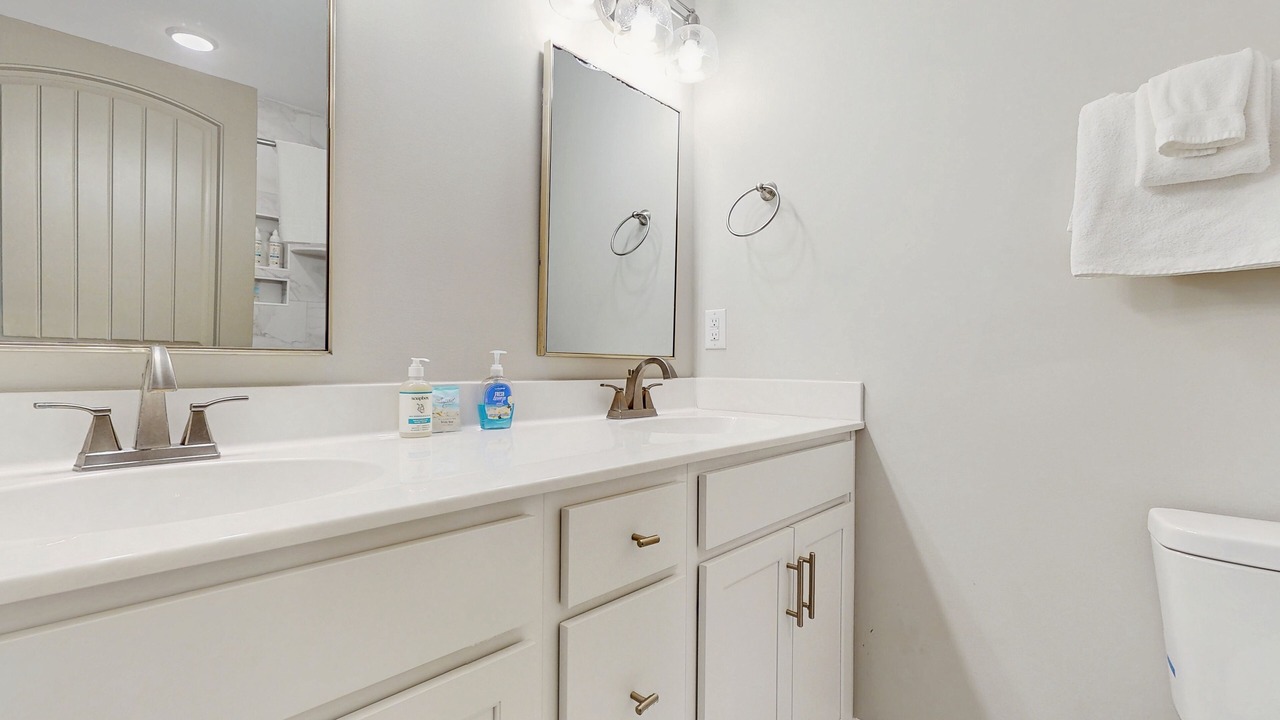 Photo of Bathroom in Morehead City