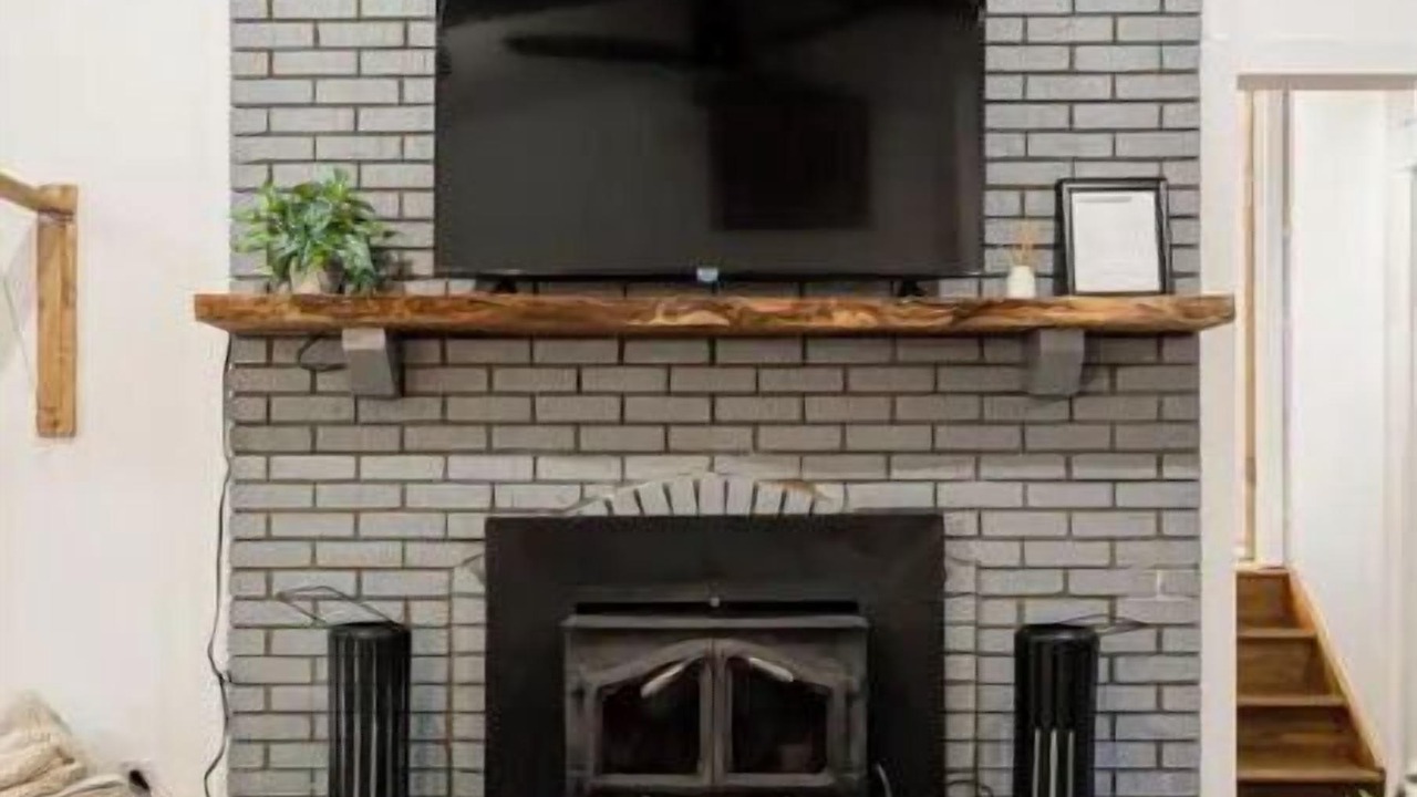 Photo of Livingroom in Brevard