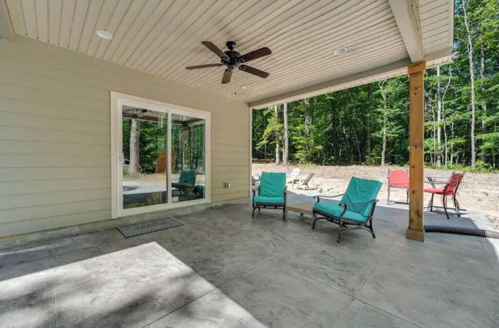 Photo of Patio Balcony in Cooleys Rift