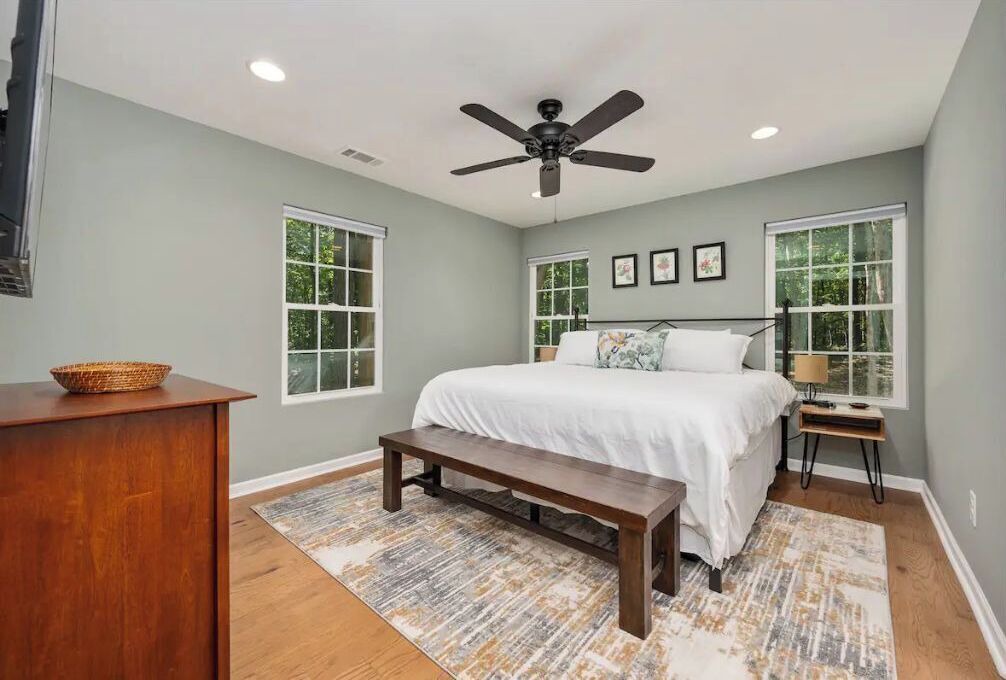 Photo of Bedroom in Cooleys Rift