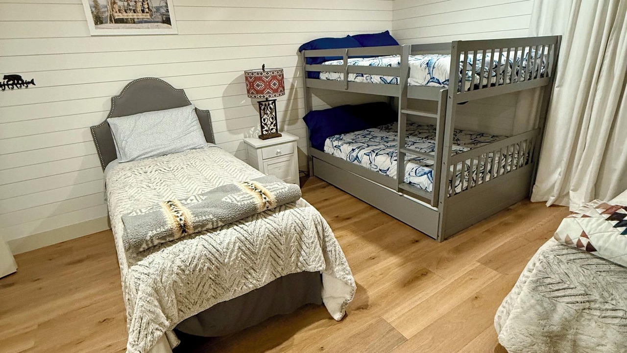Photo of Bedroom in Cullowhee