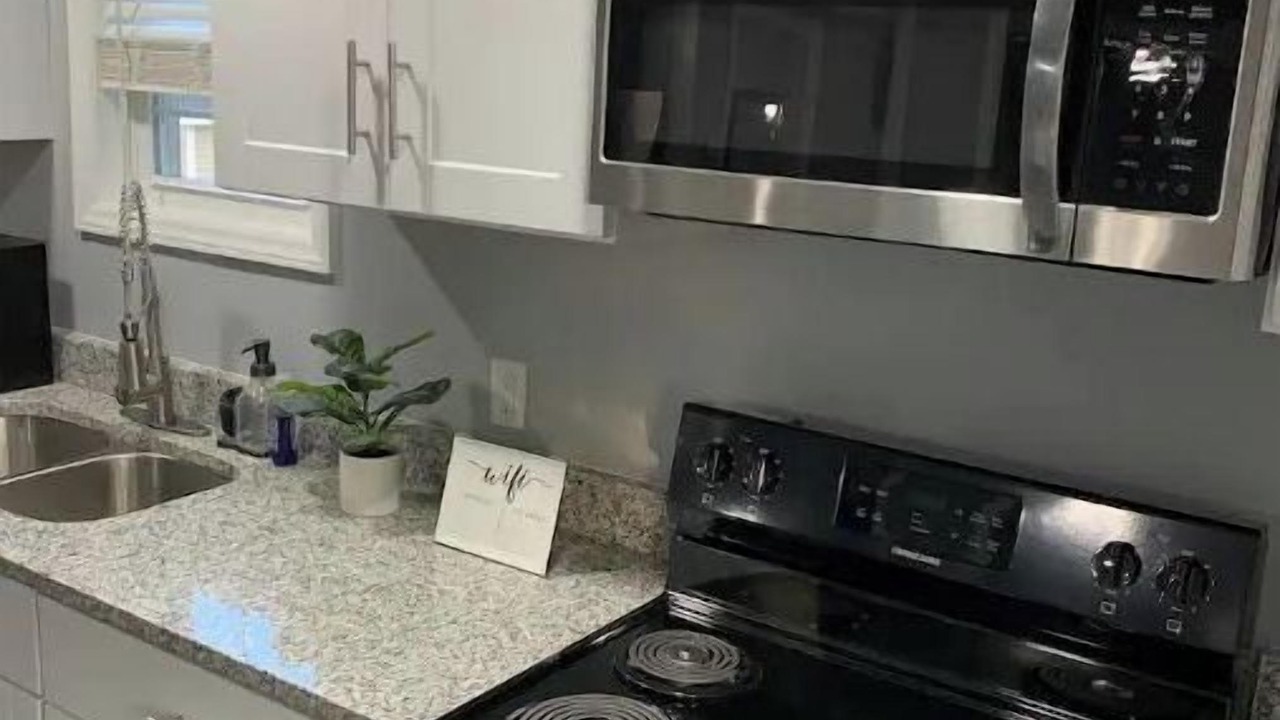 Photo of Kitchen in New Irving Park