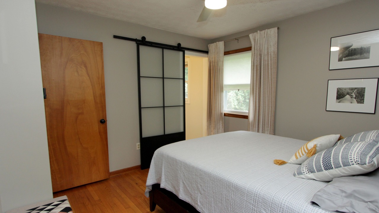 Photo of Bathroom in Arden