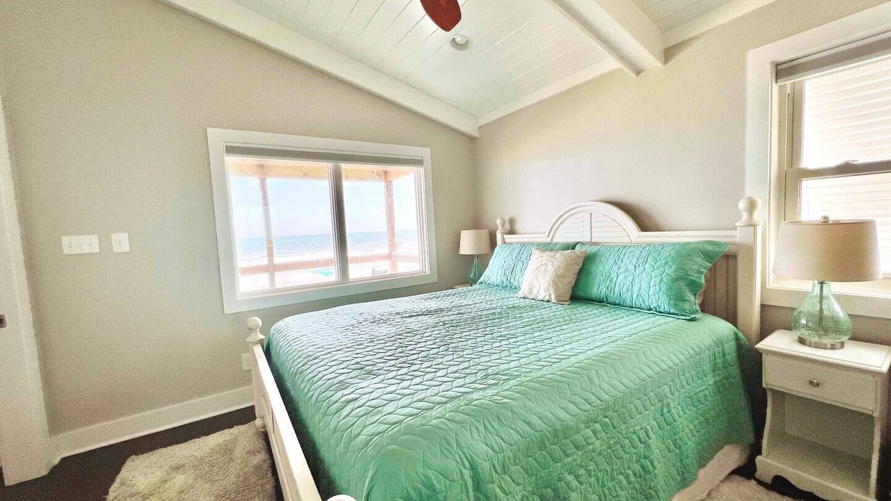 Photo of Others in Oak Island