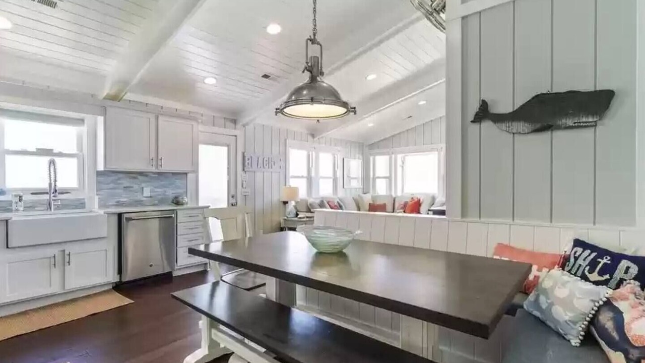 Photo of Others in Oak Island