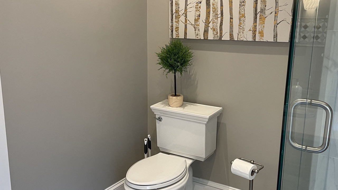 Photo of Bathroom in Oldham Avenue