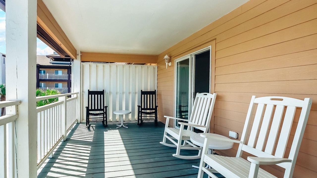 Photo of Patio Balcony in Ocean Isle Beach