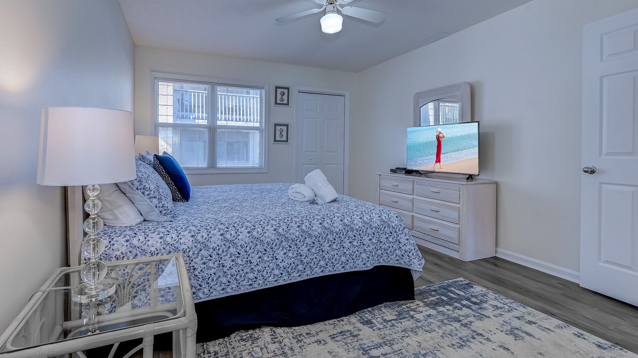 Photo of Bedroom in Ocean Isle Beach