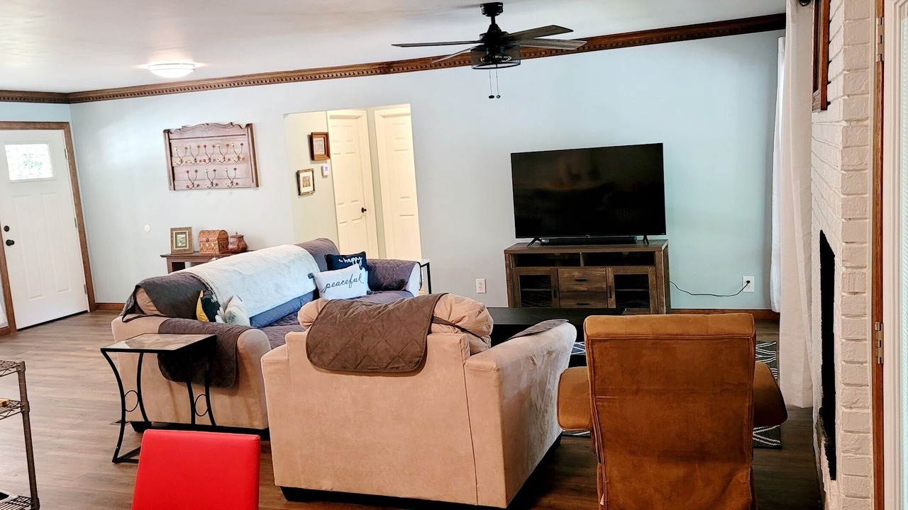 Photo of Livingroom in Penrod