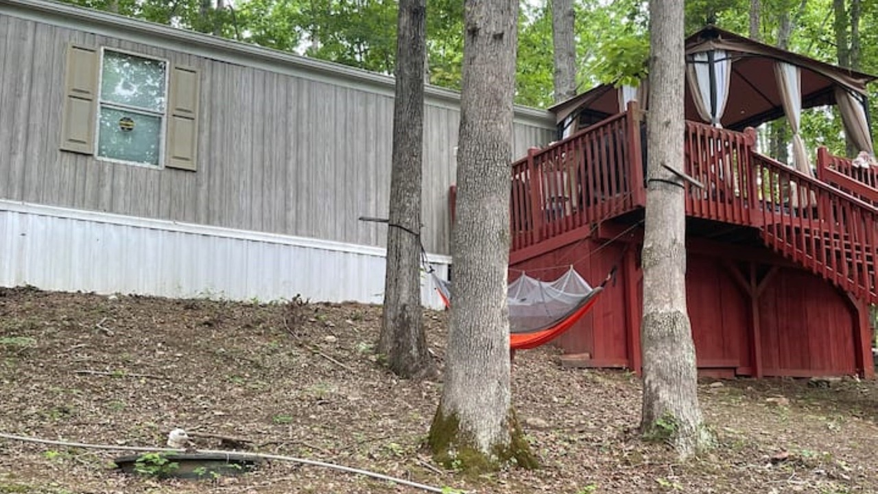 Photo of Outdoor in East Bernstadt