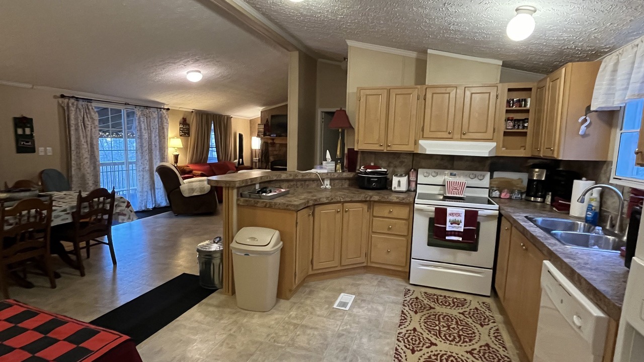 Photo of Kitchen in Newcomb