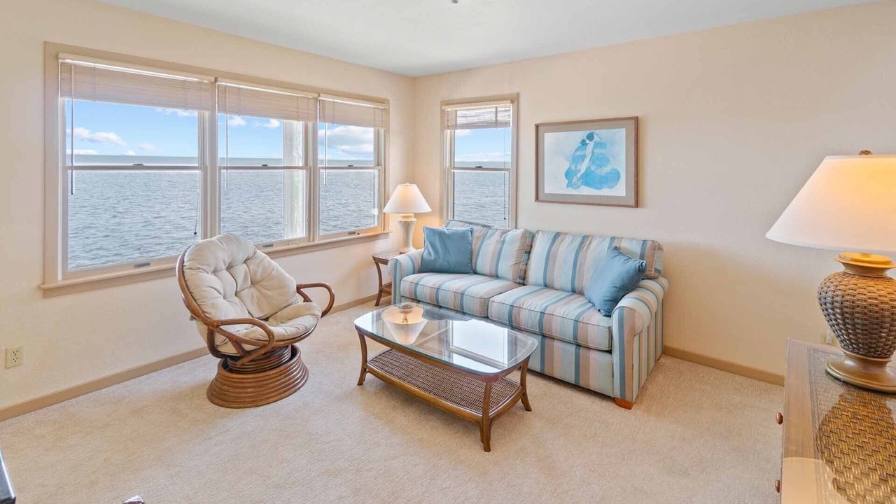 Photo of Bedroom in Avon