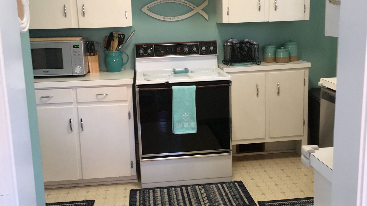 Photo of Kitchen in South Harbor Island