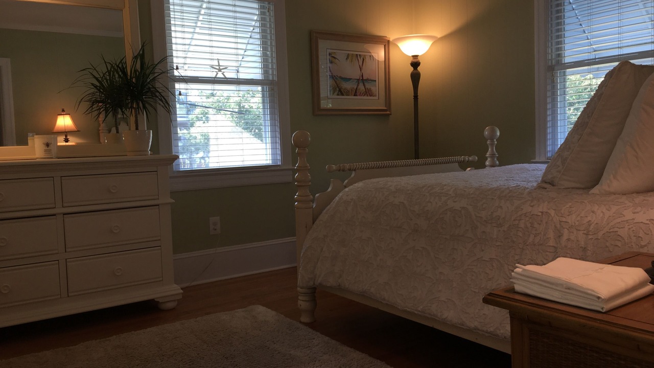 Photo of Bedroom in South Harbor Island